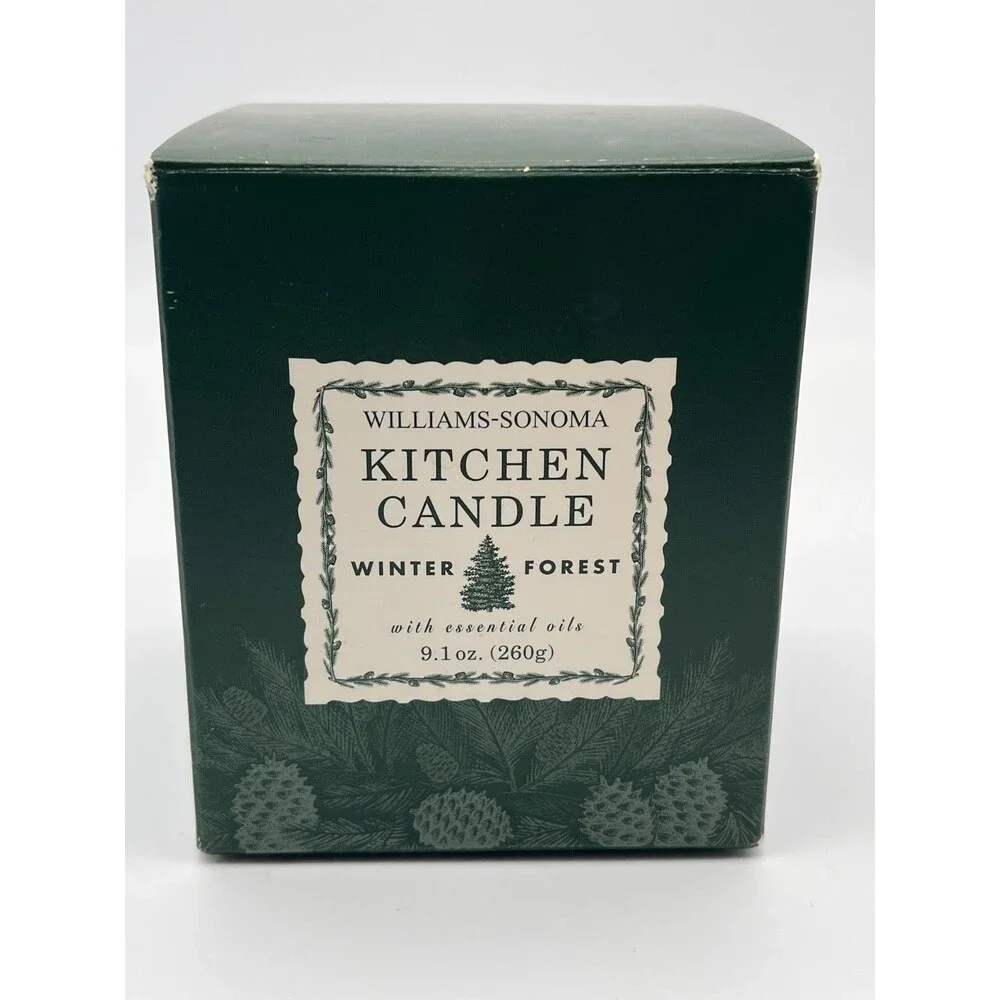 Williams Sonoma Kitchen Candle Winter Forest Green Essential Oils 9.1 oz NEW